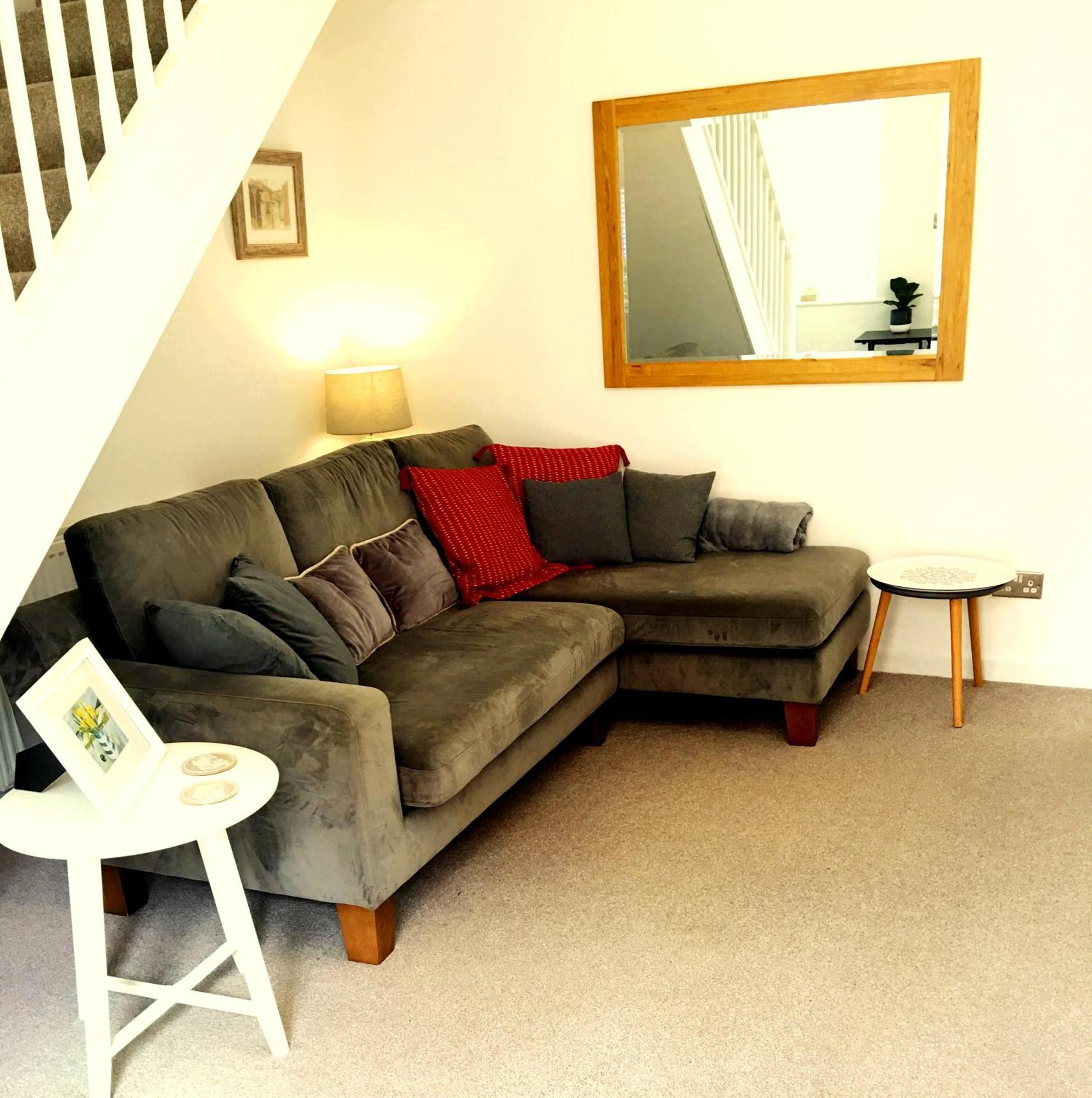 The Little House Yeovil Exterior foto